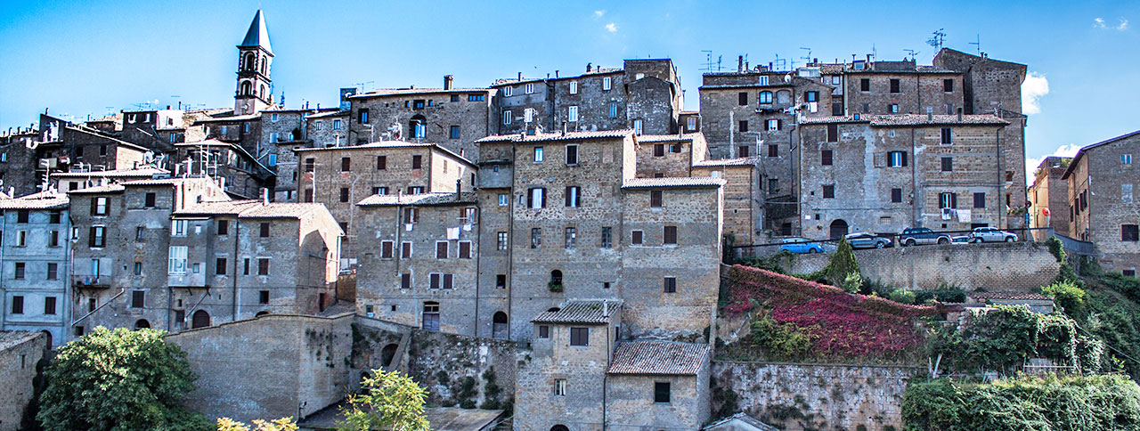 Grotte Di Castro - Societa Agricola Regazzano